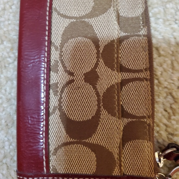 Coach change purse - Picture 1 of 2